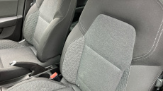 Renault Clio 1.0 TCe 100 Play 5dr Petrol Hatchback